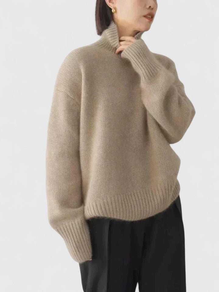 Holly | High-Collar One-Size Jumper
