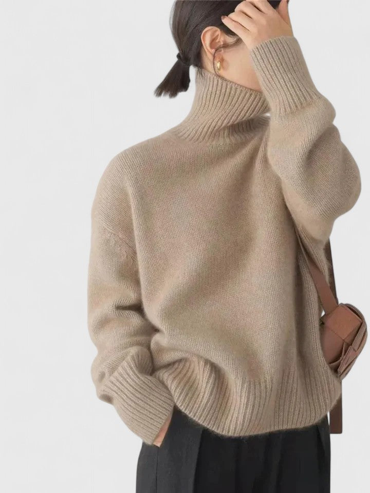 Holly | High-Collar One-Size Jumper