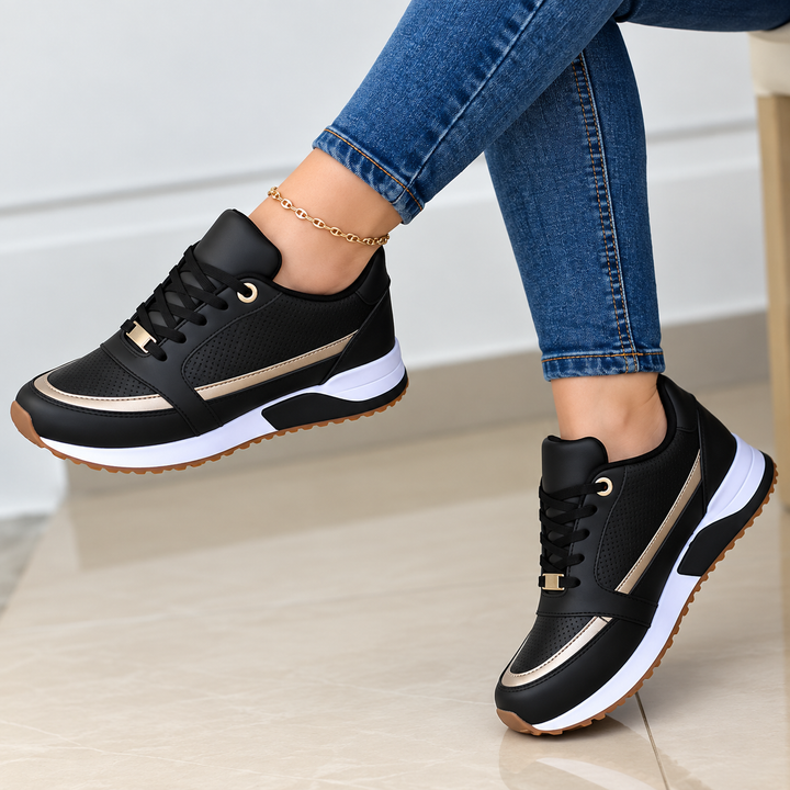 Maddie | Women&