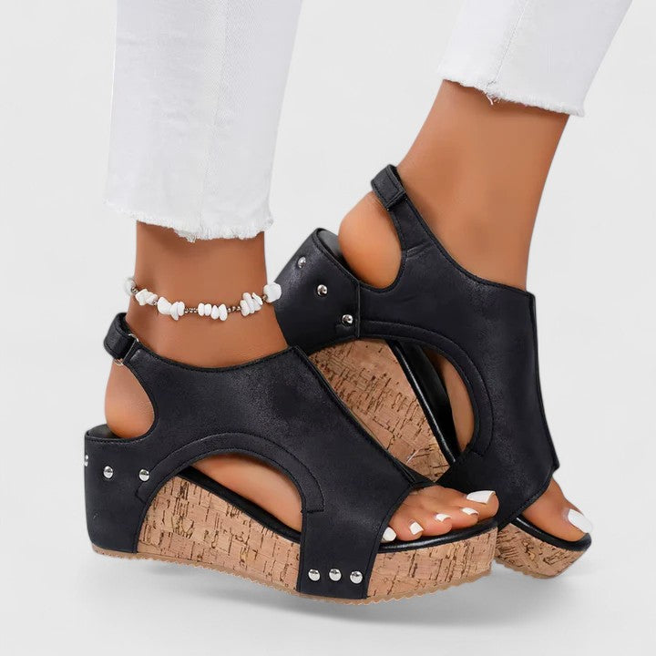 Jolyna® | Orthopaedic Sandals