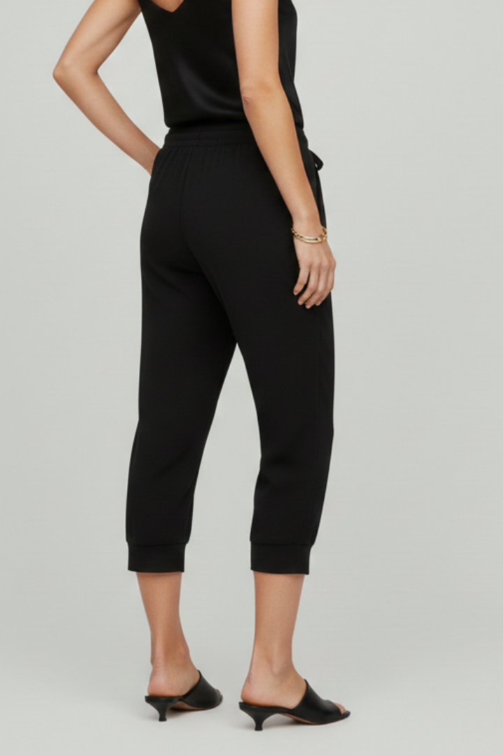 Audrey | Capri Trousers with Drawstring Waist and Pockets